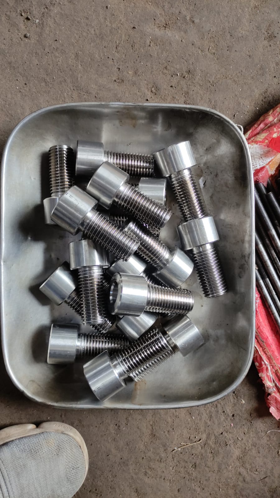 Allen Bolts